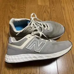 ニューバランス スニーカー