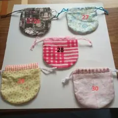 ハンドメイド 　　　　　　　5個選んで700円