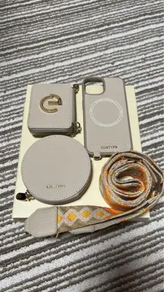 custypeスマホショルダー【iPhone14】