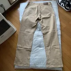 Hanes ベージュ ストレートパンツ