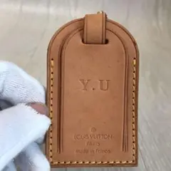 LOUIS VUITTON ネームタグ Y . U イニシャル入り