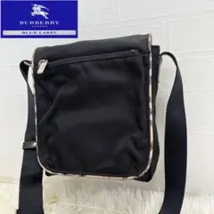 美品✨バーバリーブルーレーベル　ナイロンショルダーバッグ　ノバチェックパイピング