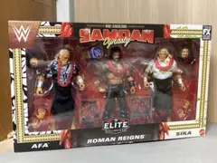 WWE フィギュア(マキシマム アグレッション)箱の全長約35cm
