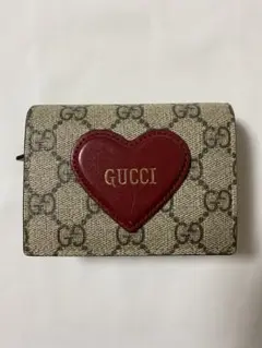 お正月セール❕ハート モチーフ付き カードケース ウォレット GUCCI 財布