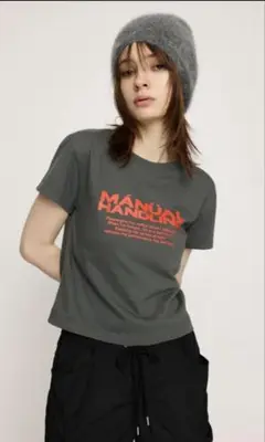 SLY スライ COMPACT LOGO Tシャツ グレー
