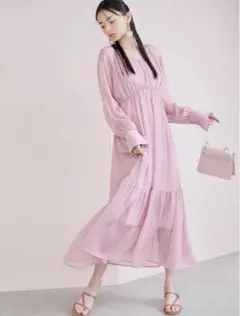 新品タグ付き　GRL グレイル Vネックシアーティアードワンピース M