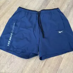 【取引中】Reebok LES MILLS ネイビーショートパンツ