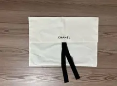 CHANEL リボン付き　衣装ケース