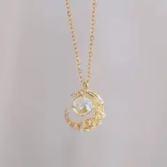 ムーンレインボーゴールドレディースネックレス