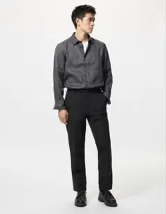 新品　ユニクロ　UNIQLO 感動パンツ　ライト　黒