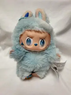 ラブブ　LABUBU