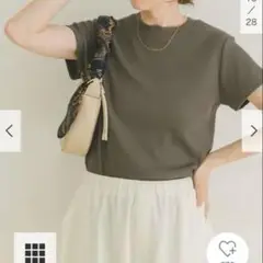 オリーブ色 シンプル 半袖Tシャツ