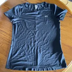 アンダーアーマーTシャツ
