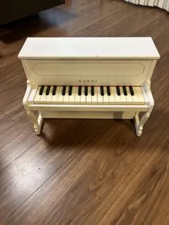 KAWAI ミニピアノ 32鍵 ホワイト　おもちゃ　楽器