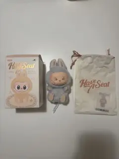 ポップマート ラブブ ハブアシート へへ hehe 正規品