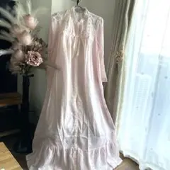 本日限定お値下げ♡新品未使用キャナック♡ベビーピンク ロングネグリジェ レース