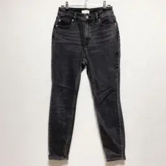 Item thumbnail for item 09d707b6-378d-48fd-8f77-b73bb304a37a