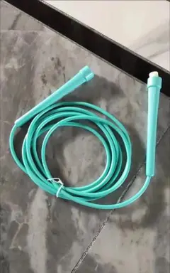 ライトブルー 縄跳び