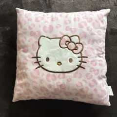 ハローキティ ヒョウ柄クッション 40cm
