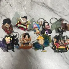 ワンピースキャラクターキーホルダー9個セット