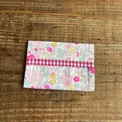 夏SALE☆リバティ　ベッツィ　ティッシュケース