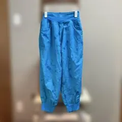 ZUMBA グラフィックプリント ボトムス 青