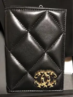 Chanel シャネルパスポートケース　chanel19 パスポートケース