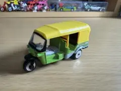 日本未発売　マジョレット　トゥクトゥク　ミニカー