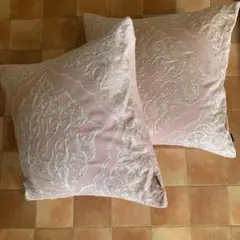 フランフラン 刺繍クッションカバー 2個セット!