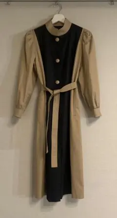 Vintage Yves Saint Laurentトレンチコート