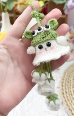 カエルと花のあみぐるみ