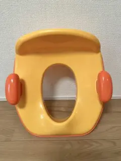 Richell 補助便座 オレンジ 取っ手付き