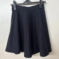 UNIQLO ブラック フレアスカート Sサイズ