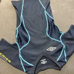 アンブロ コンプレッションシャツ　インナーシャツ　Mサイズ