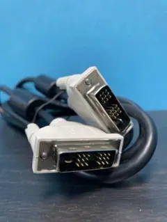 DVI-Dデュアルリンクケーブル 1.3m × 6本セット