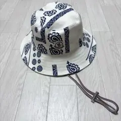 Item thumbnail for item 2b7fd64b-c167-41fe-9a2d-ceb0d17df6b7