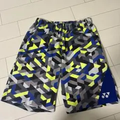 ヨネックス 幾何学模様ショートパンツ Mサイズ