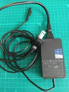 Surface Pro ACアダプター 12V 2.58A