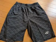 ヨネックス ハーフパンツ 格子模様 黒 M