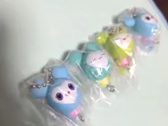 TWICE LOVELYZ ガチャガチャ 4個セット