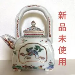 柿右衛門　白磁置物　丑　干支置物 十二代酒井田 柿右衛門作 白磁 麒麟 置物 35㎝ 床飾 角福 細密造
