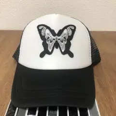 Item thumbnail for item 24193315-1086-41a2-8fe8-61fafb445559