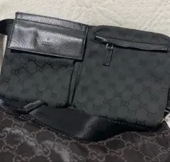 GUCCI ボディバッグ ウエストポーチ GG柄 キャンバス ブラック 黒