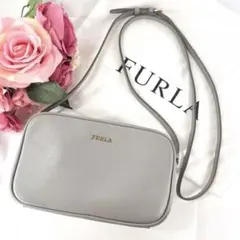 ✨美品✨FURLA フルラ リリー ショルダーバッグ カメラバッグ グレー系