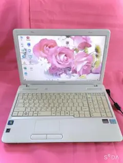 ★かわいい白の東芝ノートパソコン★初期設定済み♪ 初心者さんにおすすめ♪