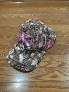 Item thumbnail for item 8448c38f-f43a-4c0a-9596-b19ff8bcd778