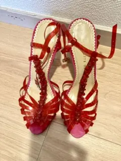 CHARLOTTE OLYMPIA(シャーロットオリンピア)