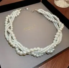 Item thumbnail for item b37600ed-9690-4ce8-a749-8560b77b6ea9