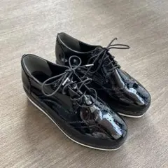 【極美品】ブラック エナメル 厚底シューズ