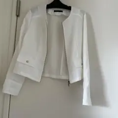 ホワイト ノーカラージャケット